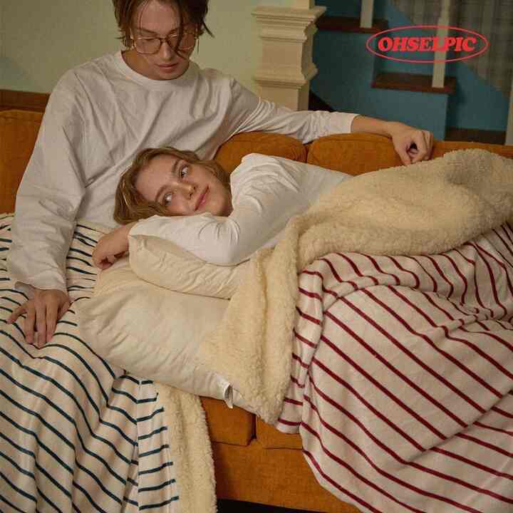 ストライプ ボア リバーシブルブランケット［5色］