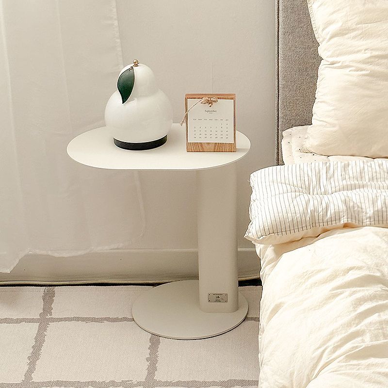 [중고] ALUA(알루아) [리퍼] New OVAL 컬러 사이드 테이블 소파 철제 테이블 카페 티테이블