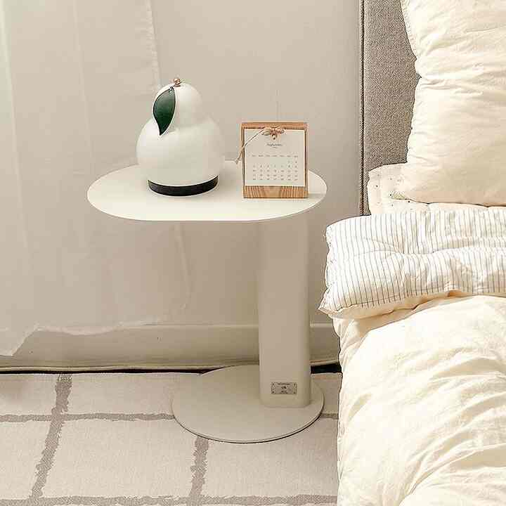 OVAL カラーサイドテーブル［8色・2サイズ］