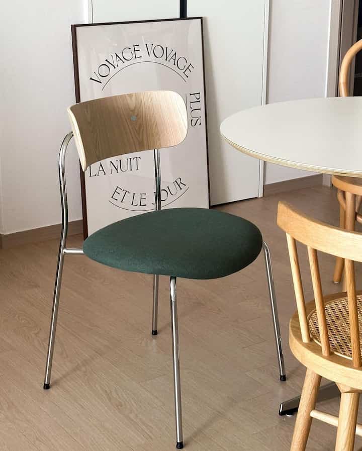 Cozy Wood Rug チェア［5色］