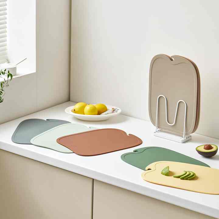 包丁傷がつきにくい 安全抗菌TPUまな板 1枚［8色］