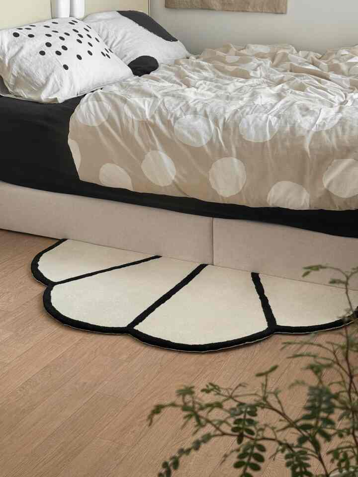 CROISSANT タフティング ラグ