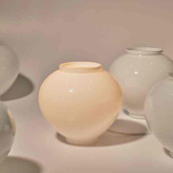 Moon Pot テーブルランプ