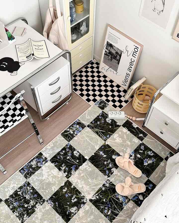 Wild Flowers Checkerboard ラグ［2サイズ］