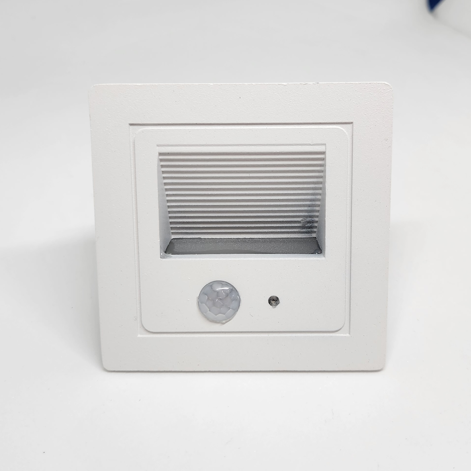 [오늘출발][신상품]황제라이팅 LED 발목 센서등 EL9972 계단 스텝 복도 매입등 플리커프리