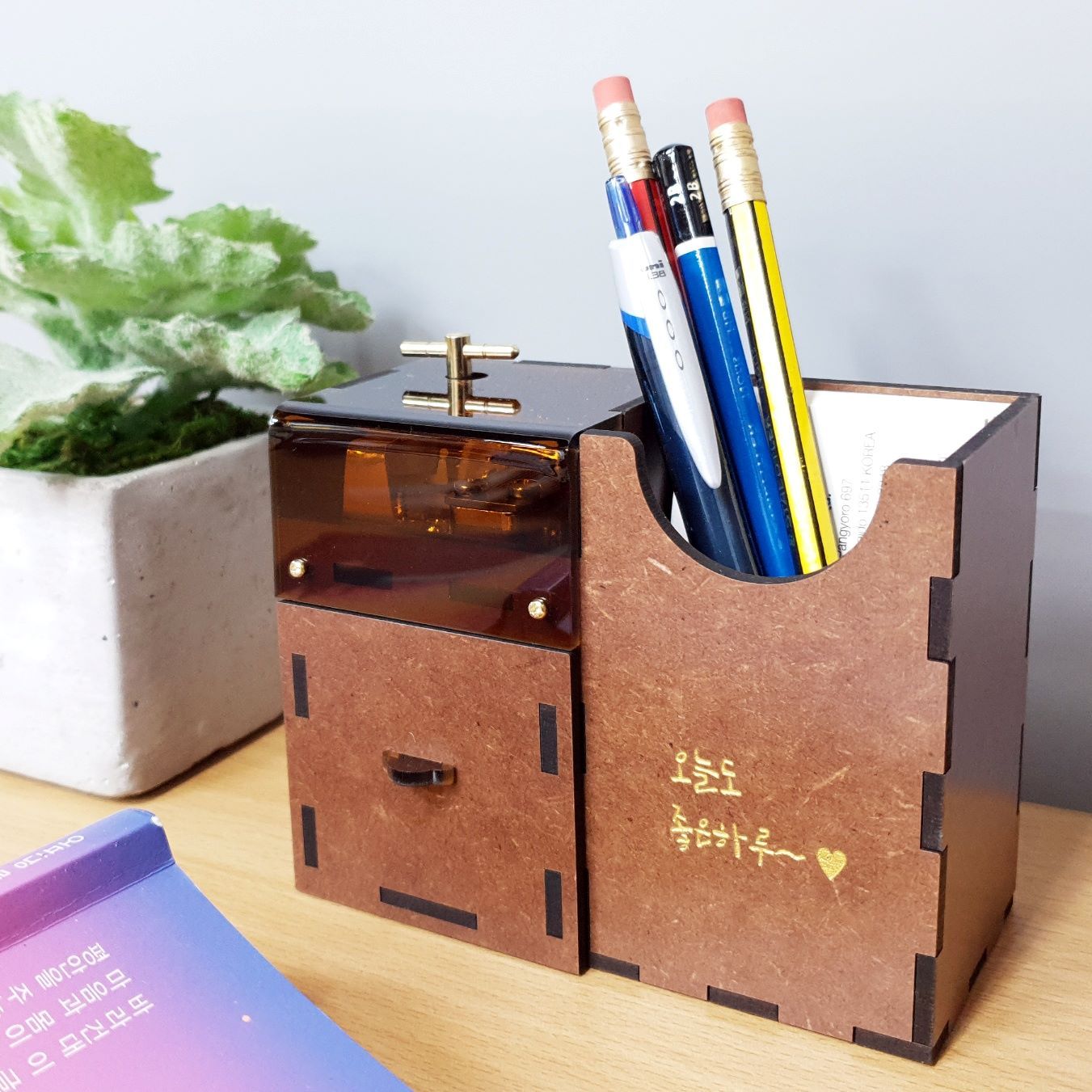 [신상품]멜로디캣 나만의 특별한 아이템 책상위에 오르골 연필꽂이