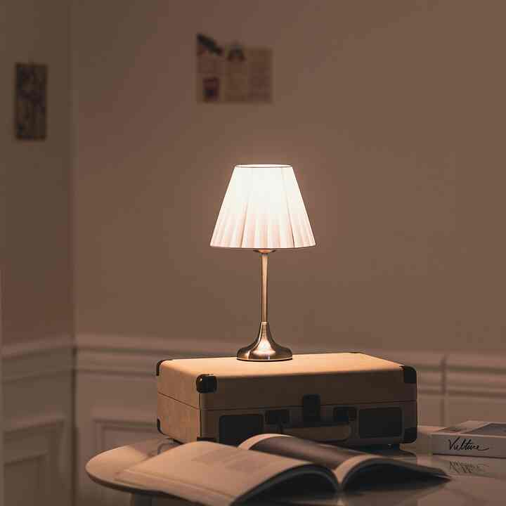 MINI AURORA テーブルランプ