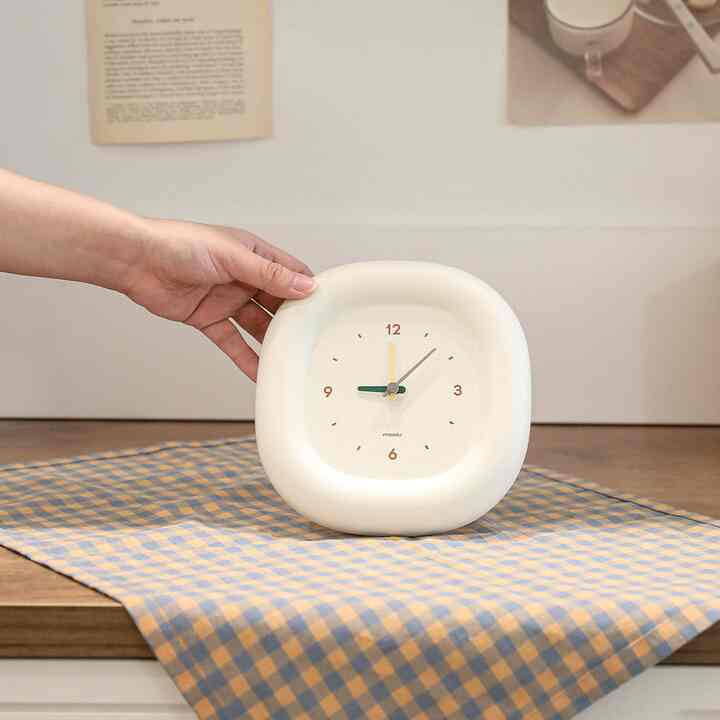 Marshmallow ミニ静音時計［2色］