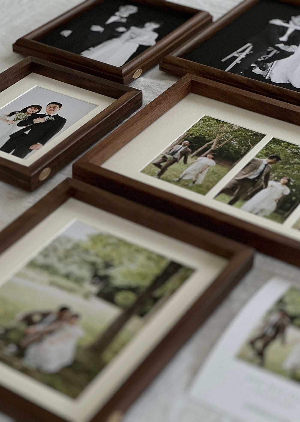모몽트 포토테이블 원목 액자 50만원대 패키지_월넛/체리목 6set+웨딩카드+원목홀더