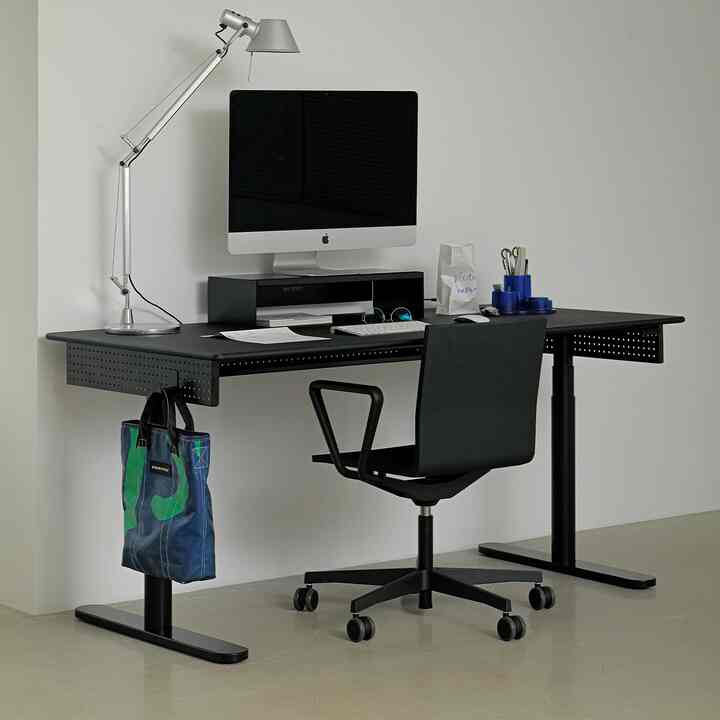 電動昇降式デスク［14色・3サイズ］