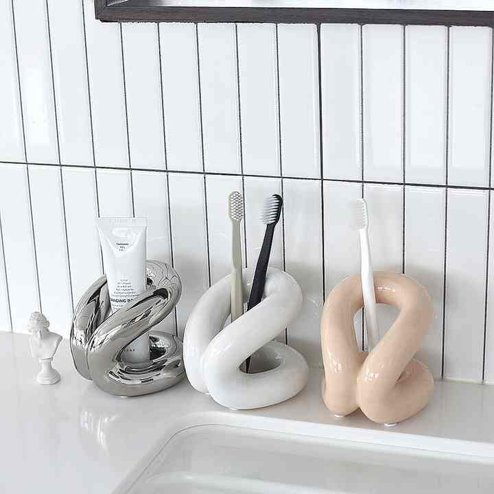 ツイスト セラミック 歯ブラシスタンド［4色］