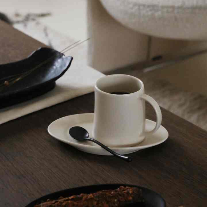 NILLO  カップ＆ソーサーセット