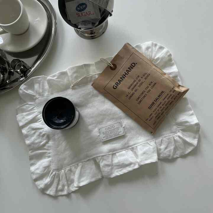 ラブリーフリル リネン ランチョンマット［2色・3サイズ］