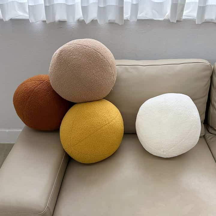 ボール ブークレー クッション