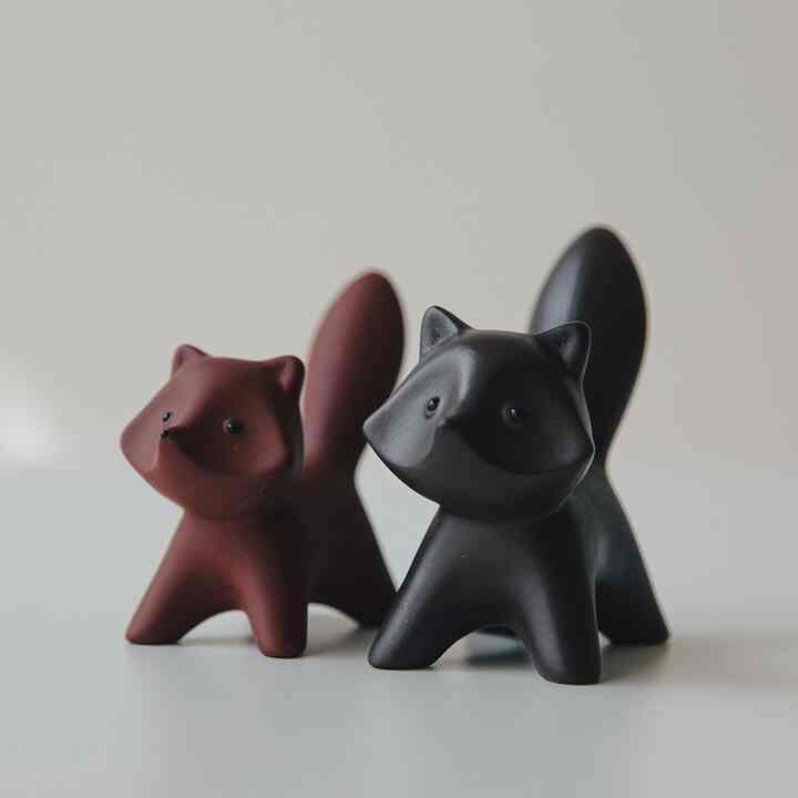 FOX フィギュア［2色］