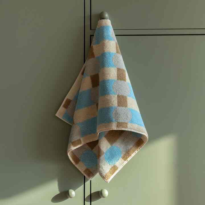 Dot Check Hand Towel