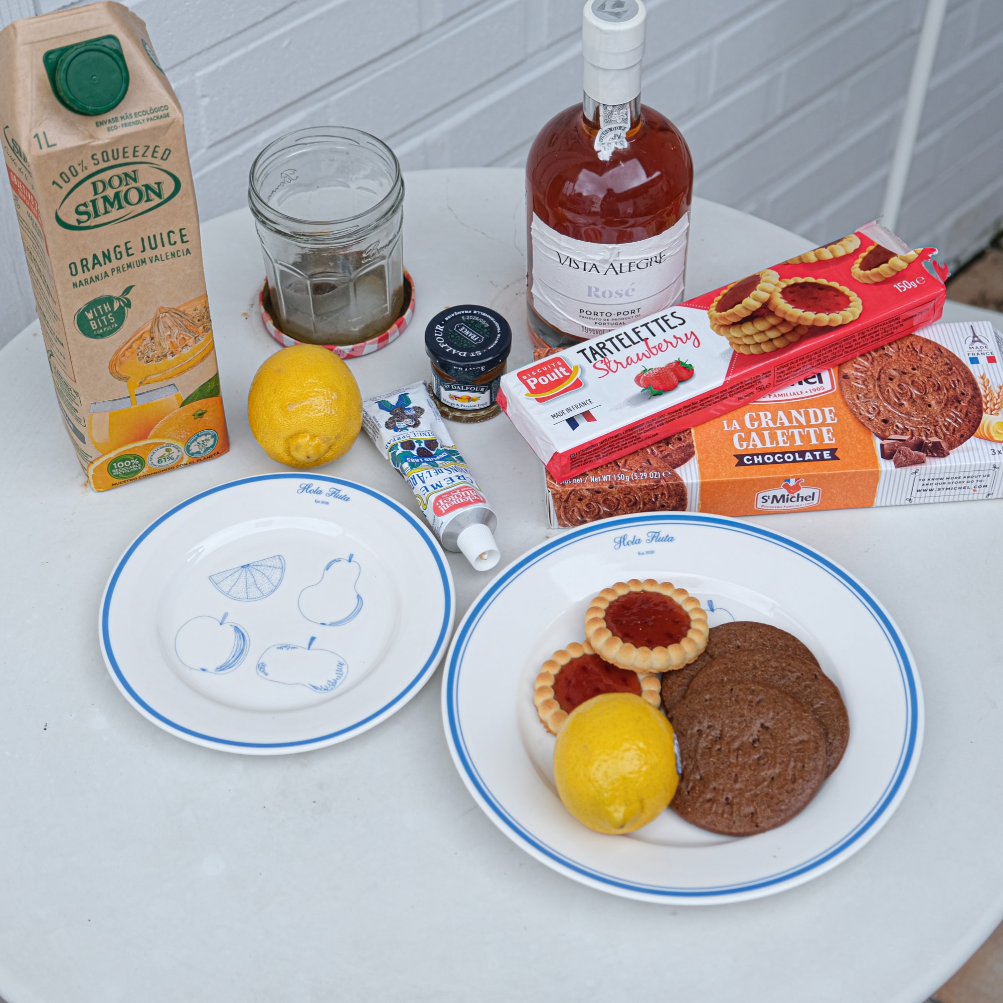 네르하 올라Hola 빈티지 플레이팅 접시 세트