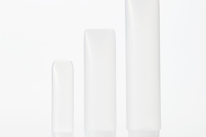 튜브 (소분 용기)