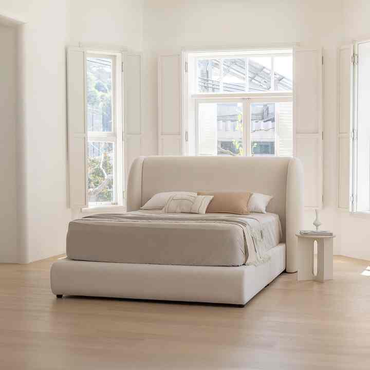 HENS ファブリック 曲線ベッドフレーム［11色・3サイズ］