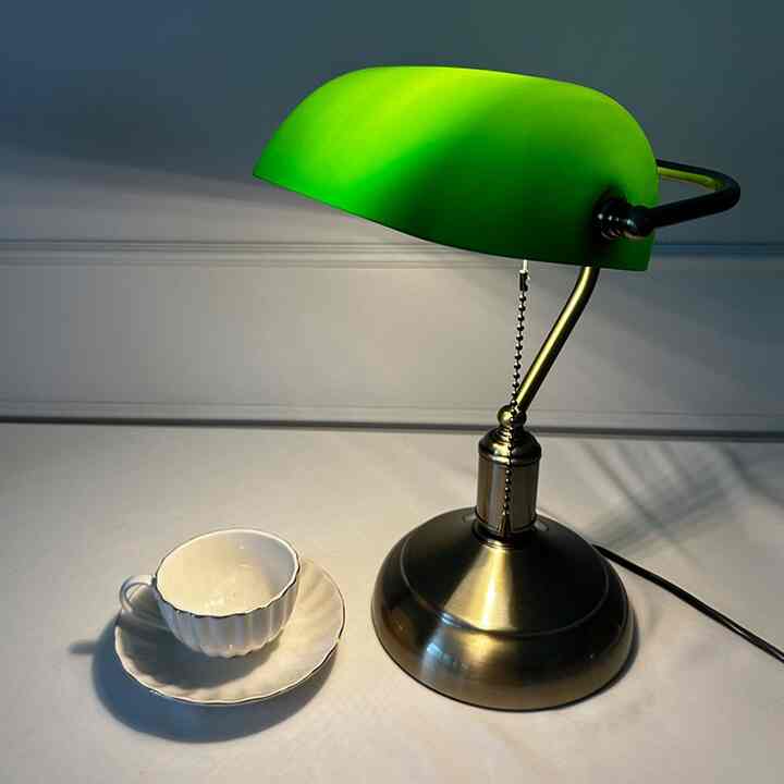 バンカーズ テーブルランプ［2色・2種］