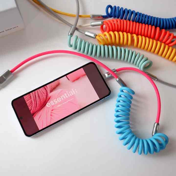 カラー スプリングコイル USB-C／8ピン 高速充電ケーブル［5色］