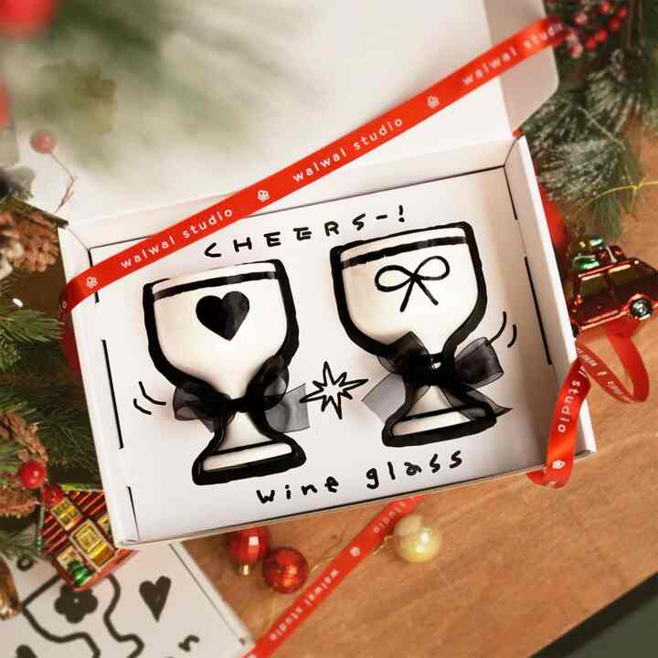 Ribbon & Heart Wine Glass Set of 2