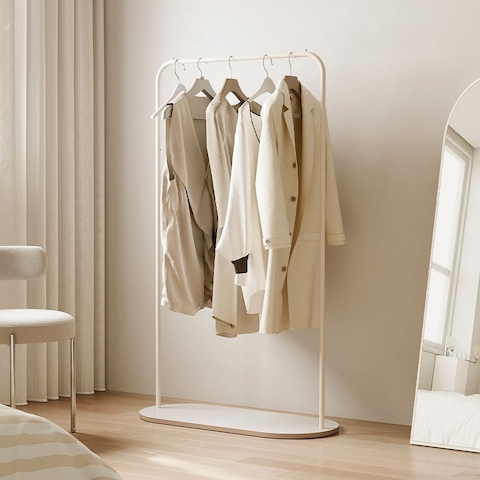 E0등급 올리브 우드 스탠드 행거 900