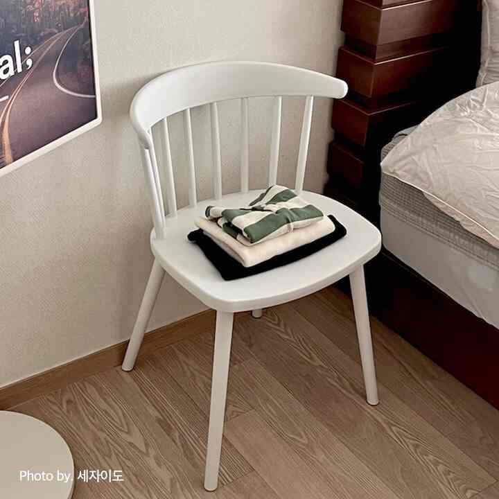 Anna ダイニングチェア［7色］