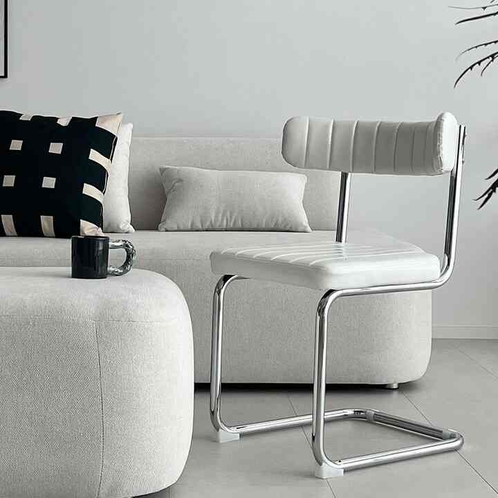 MID CENTURY カンチレバー チェア［4色］