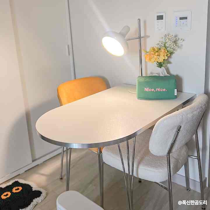 CHLOE 半楕円ダイニングテーブル［2色・3種］