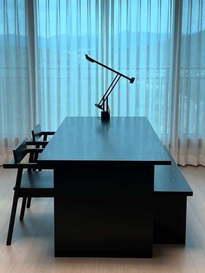 식탁 > RA311 TABLE 4인 블랙 오크 테이블 | 오늘의집 쇼핑