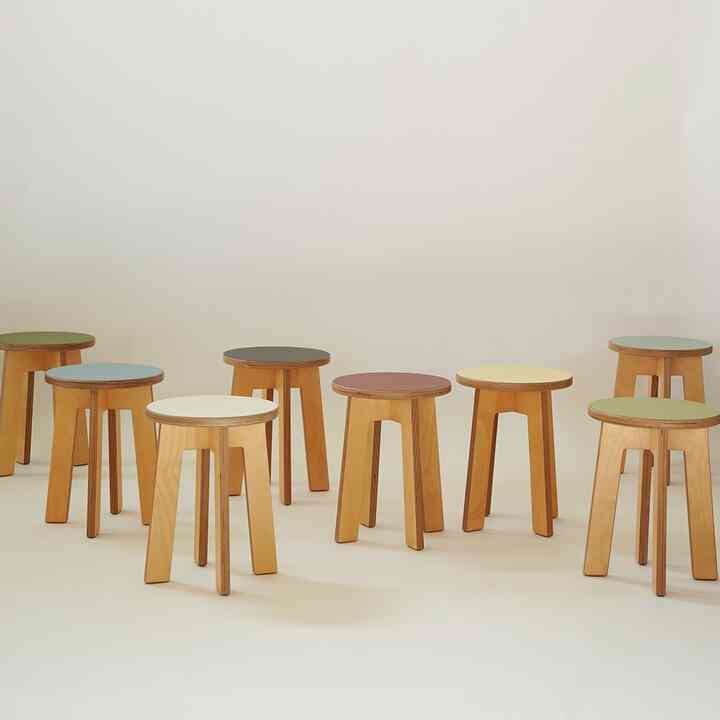 UNCOMMON スツール 01