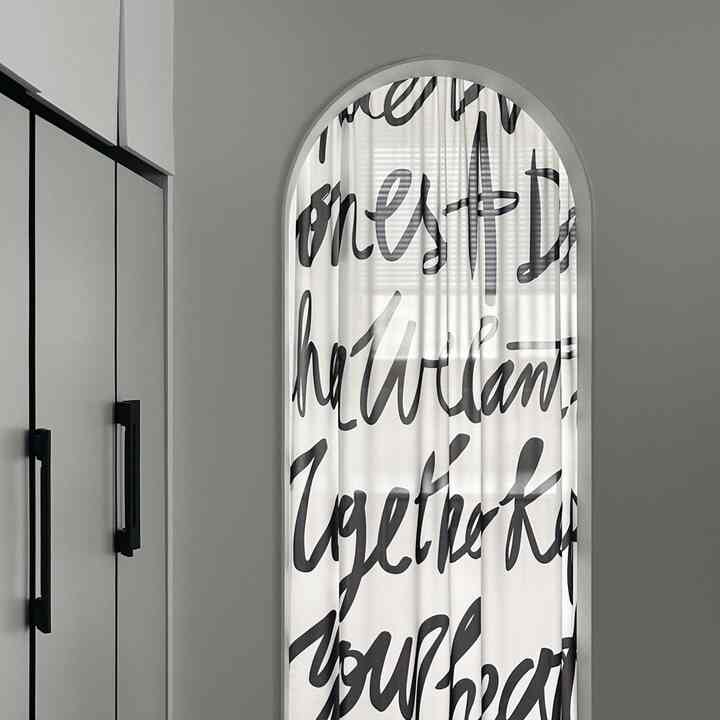 Expression ホワイト マイルドシフォンカーテン［2サイズ］