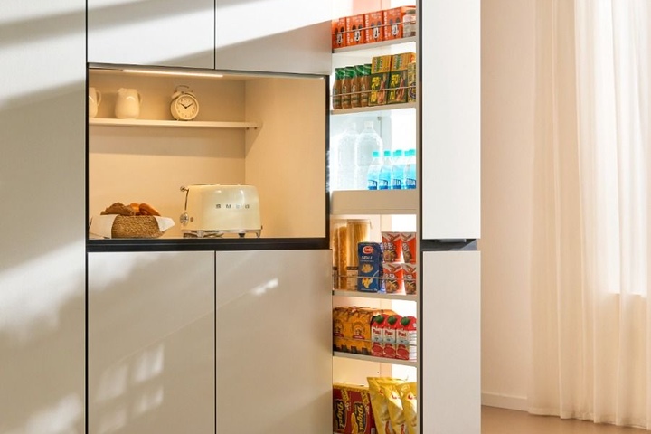 틈새 수납꿀템 슬라이딩 수납장