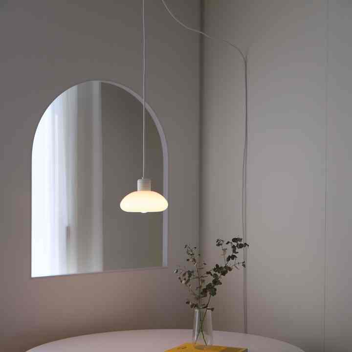 Pebble プラグ ペンダントライト（スイッチタイプ）［2色］