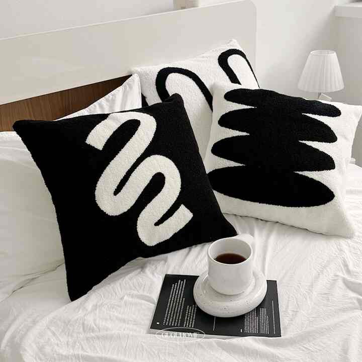 Modern BLACK クッションカバー［4種］