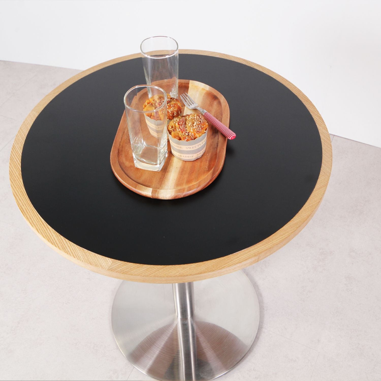 퍼니앳(oem) 블레스 600 원형 2인테이블 블랙 카페 업소용 식탁