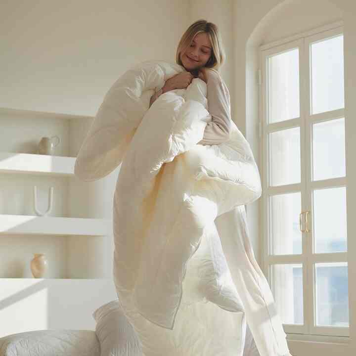 クラウド プレミアムホテル掛け布団 オールシーズン［3種・2サイズ］