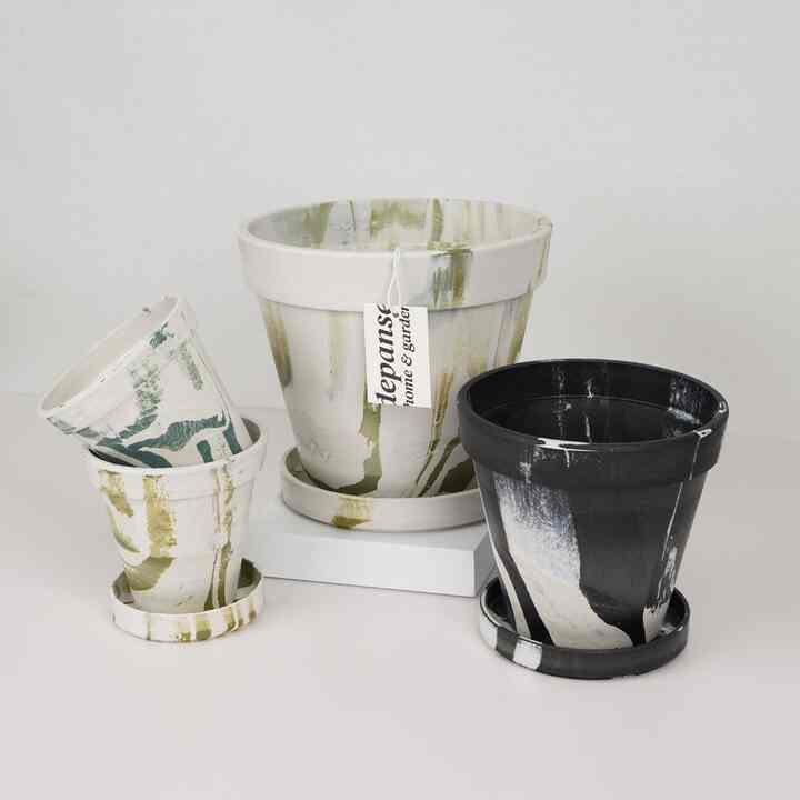 nua nua Dali pot プラスチック 植木鉢［3色・3サイズ］