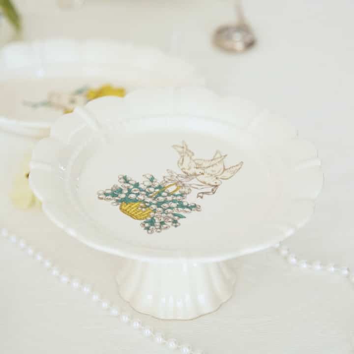 May Lilly 高台プレート 20cm