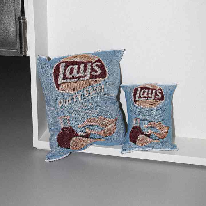 【LINE HALF】スナック クッション［3種］