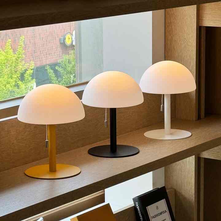 充電式 無線 テーブル ライト［4色］