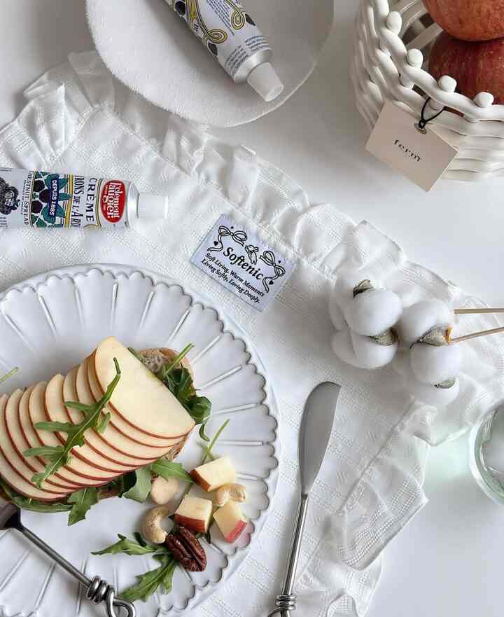 フリル ランチョンマット