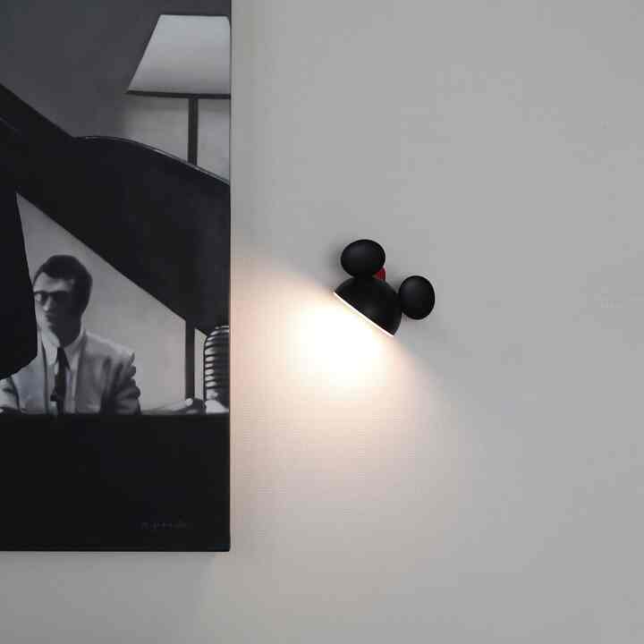 MICKEY MOUSE Magnetic ポータブルランプ