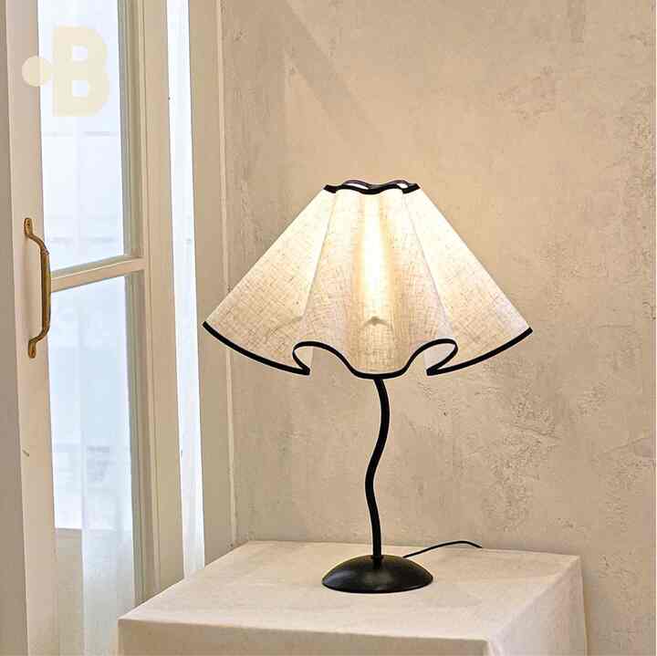 LINEN SKIRT テーブルランプ