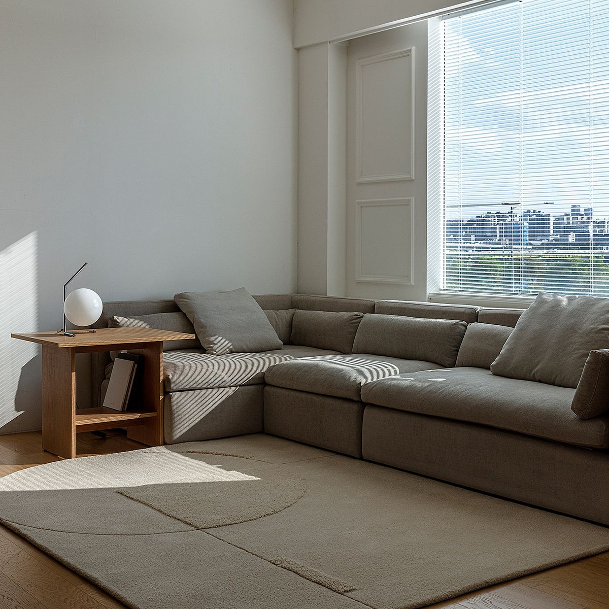 잭슨카멜레온 Bolson Sofa