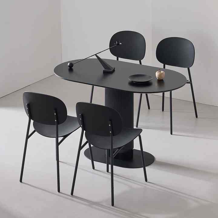 Knox ブラック ダイニングテーブル 120cm