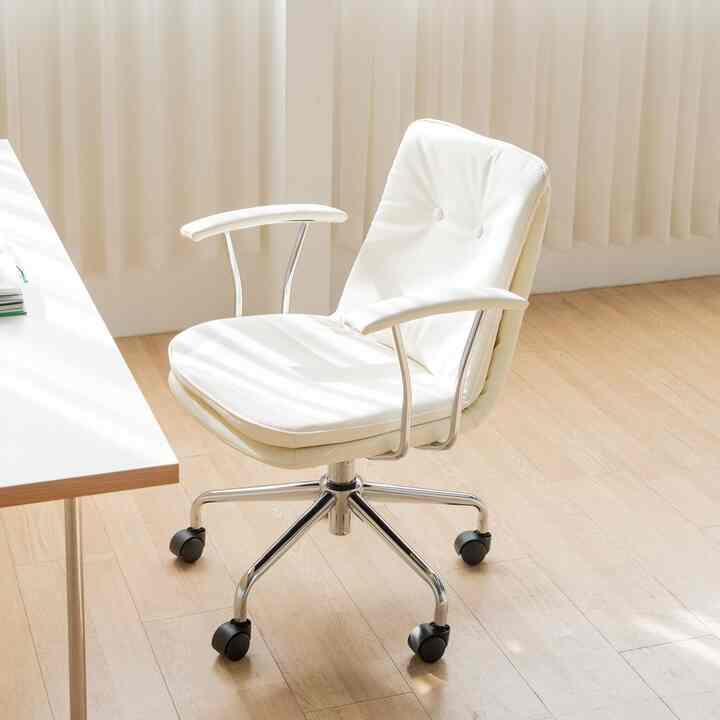 ハインス アームチェア キャスター付き［4色］