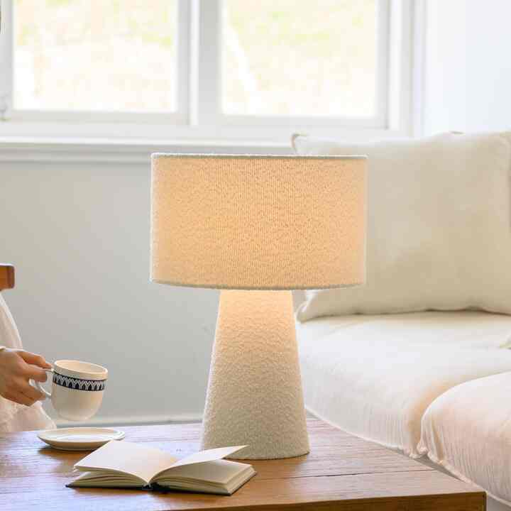 Boucle テーブルランプ