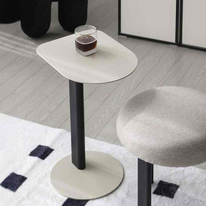 TENDER スチール サイドテーブル［4色・2サイズ］